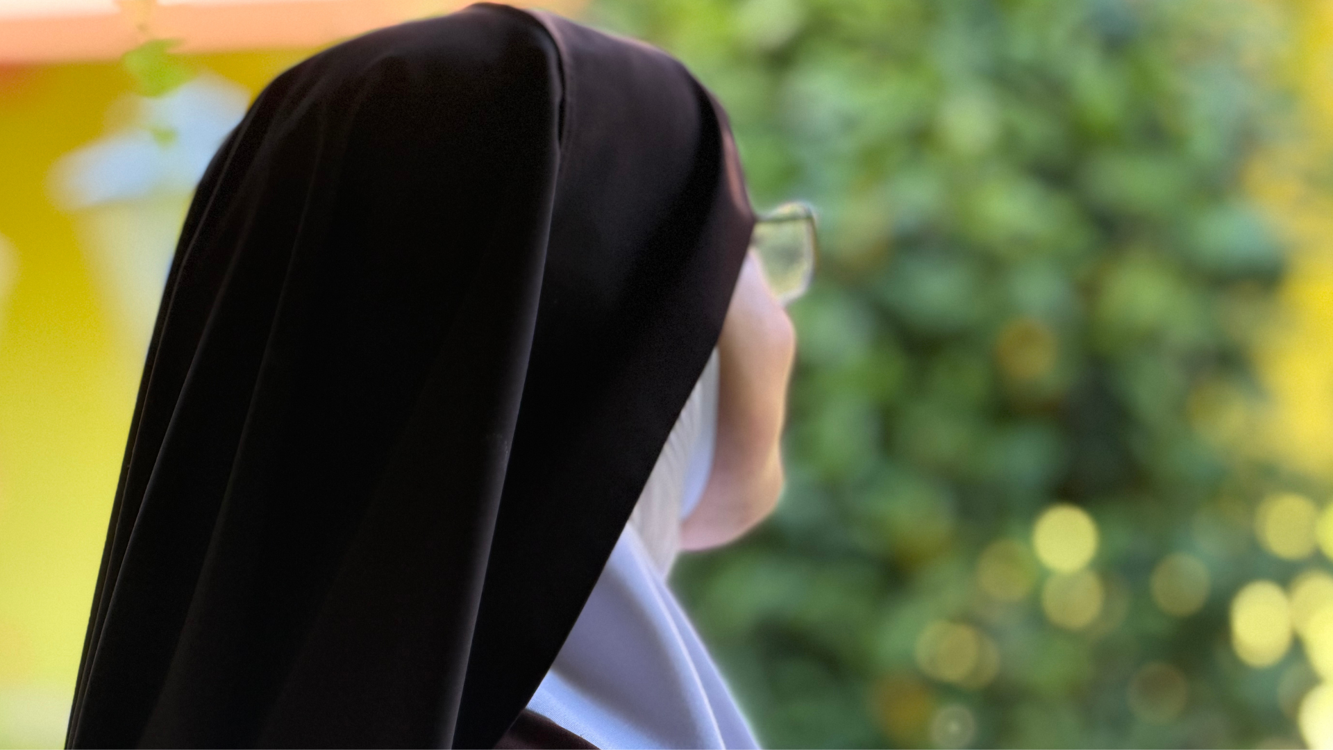 Clara por Claras: A beleza da vida contemplativa em sua quinta edição