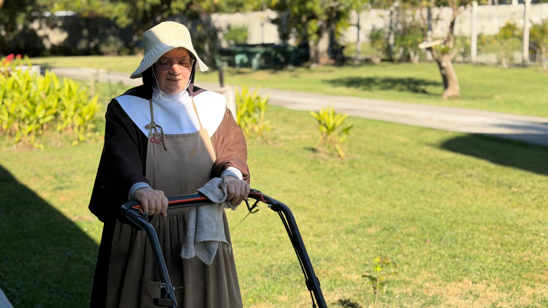Clara por Claras: A beleza da vida contemplativa em sua quinta edição