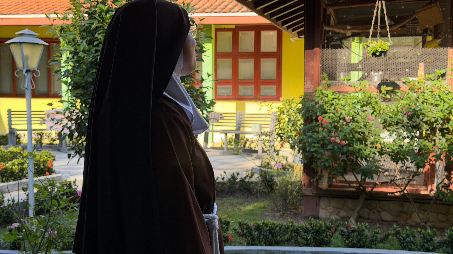 Clara por Claras: A beleza da vida contemplativa em sua quinta edição