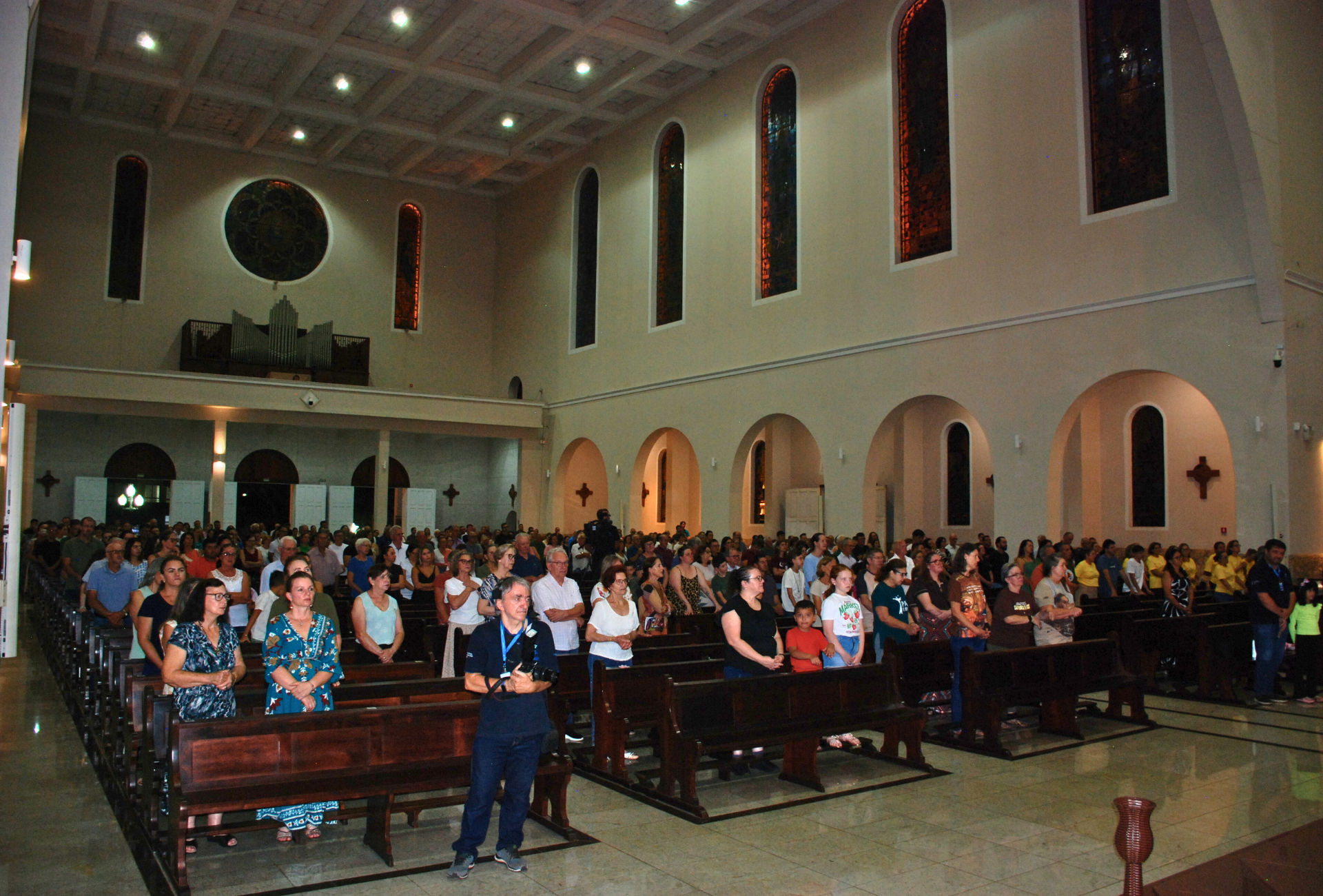 “Os santos não são apenas intercessores, mas exemplos de vida”: abertura do Ano Jubilar Franciscano reúne fiéis em Pato Branco