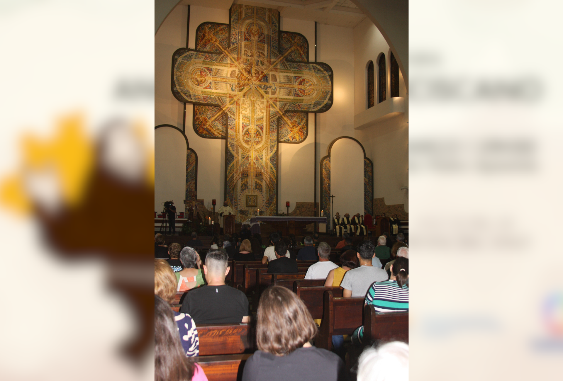 “Os santos não são apenas intercessores, mas exemplos de vida”: abertura do Ano Jubilar Franciscano reúne fiéis em Pato Branco