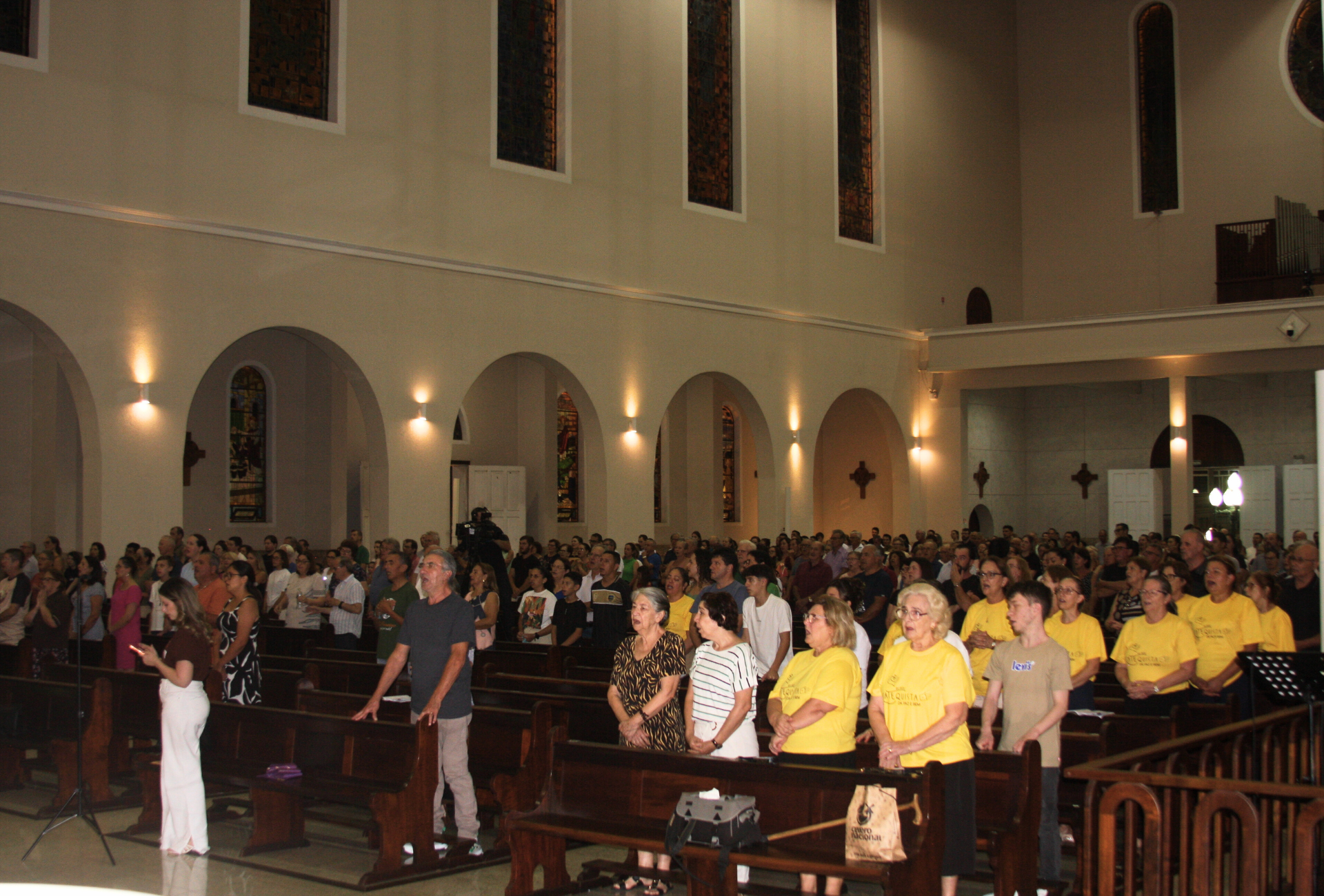“Os santos não são apenas intercessores, mas exemplos de vida”: abertura do Ano Jubilar Franciscano reúne fiéis em Pato Branco